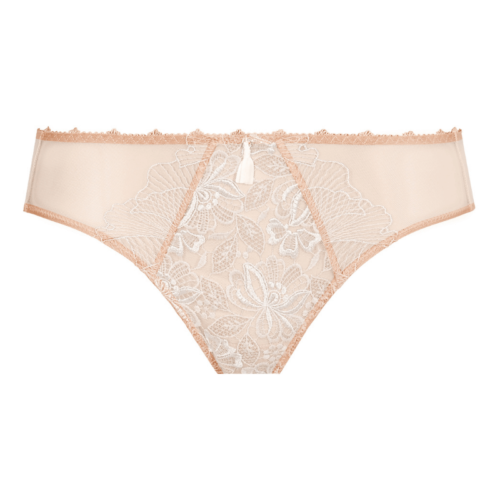 Empriente is a French lingerie brand created in 1946, to give